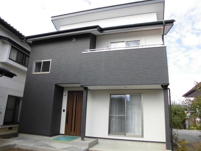 若い世代のコンパクト住宅